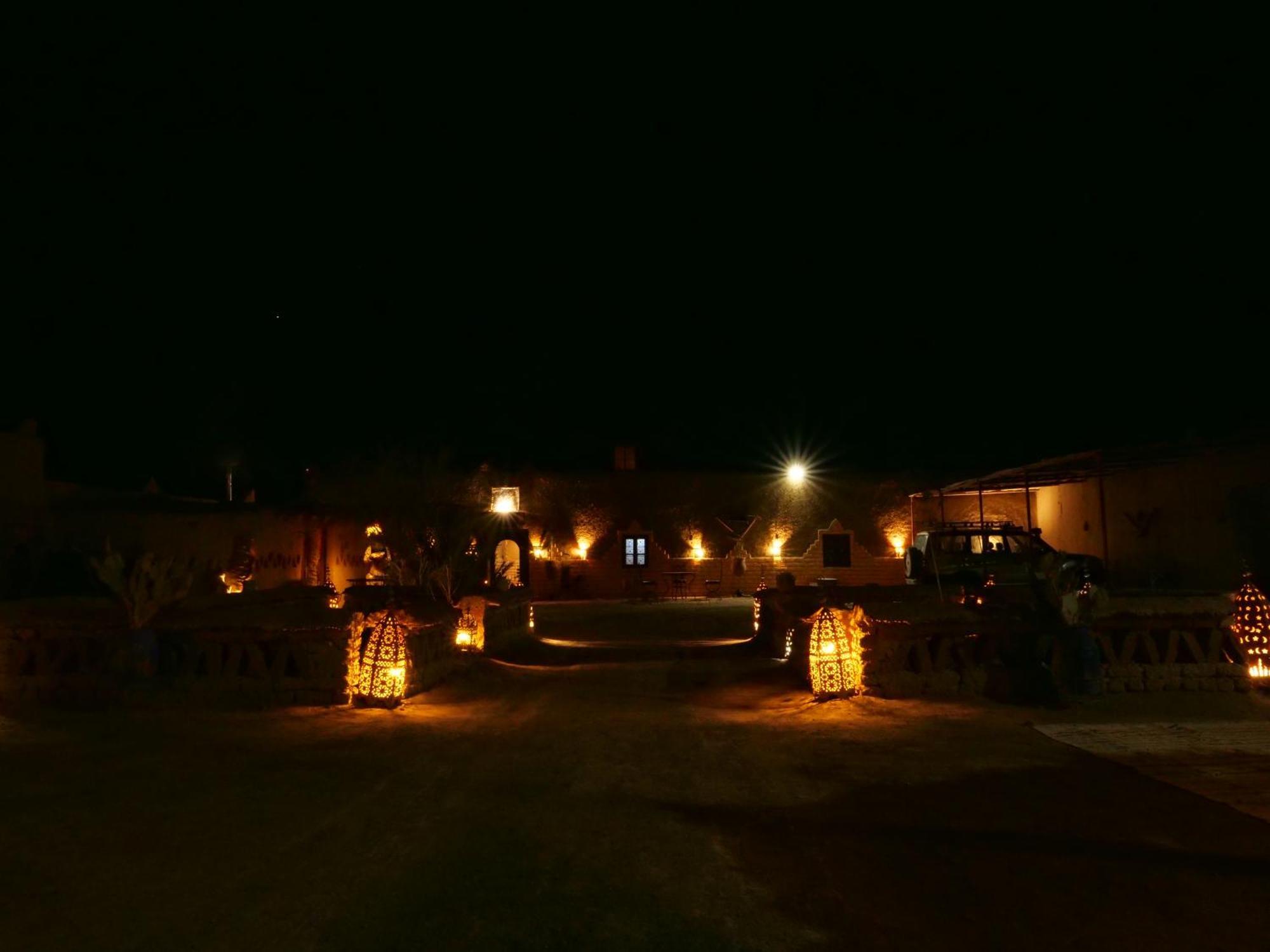 Planet Sahara Hotel Merzouga Bagian luar foto